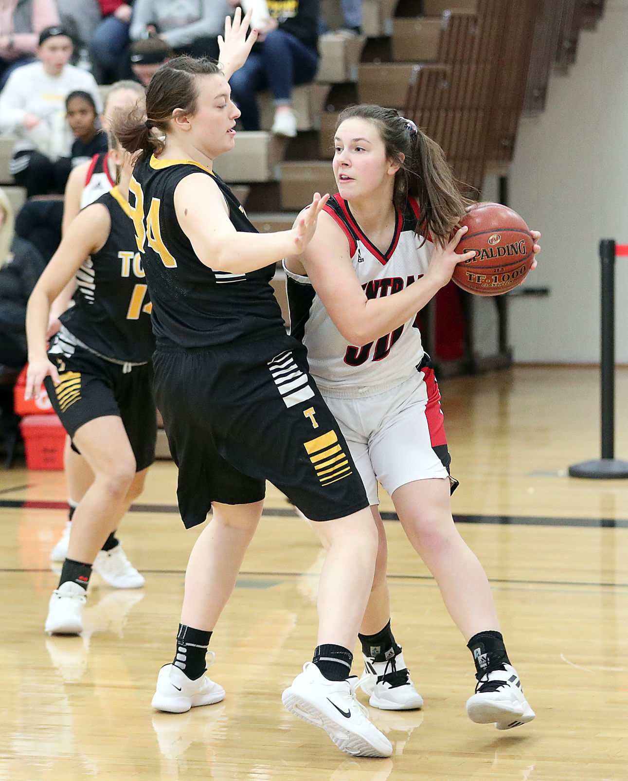 Dec 7: La Crosse Central vs Tomah